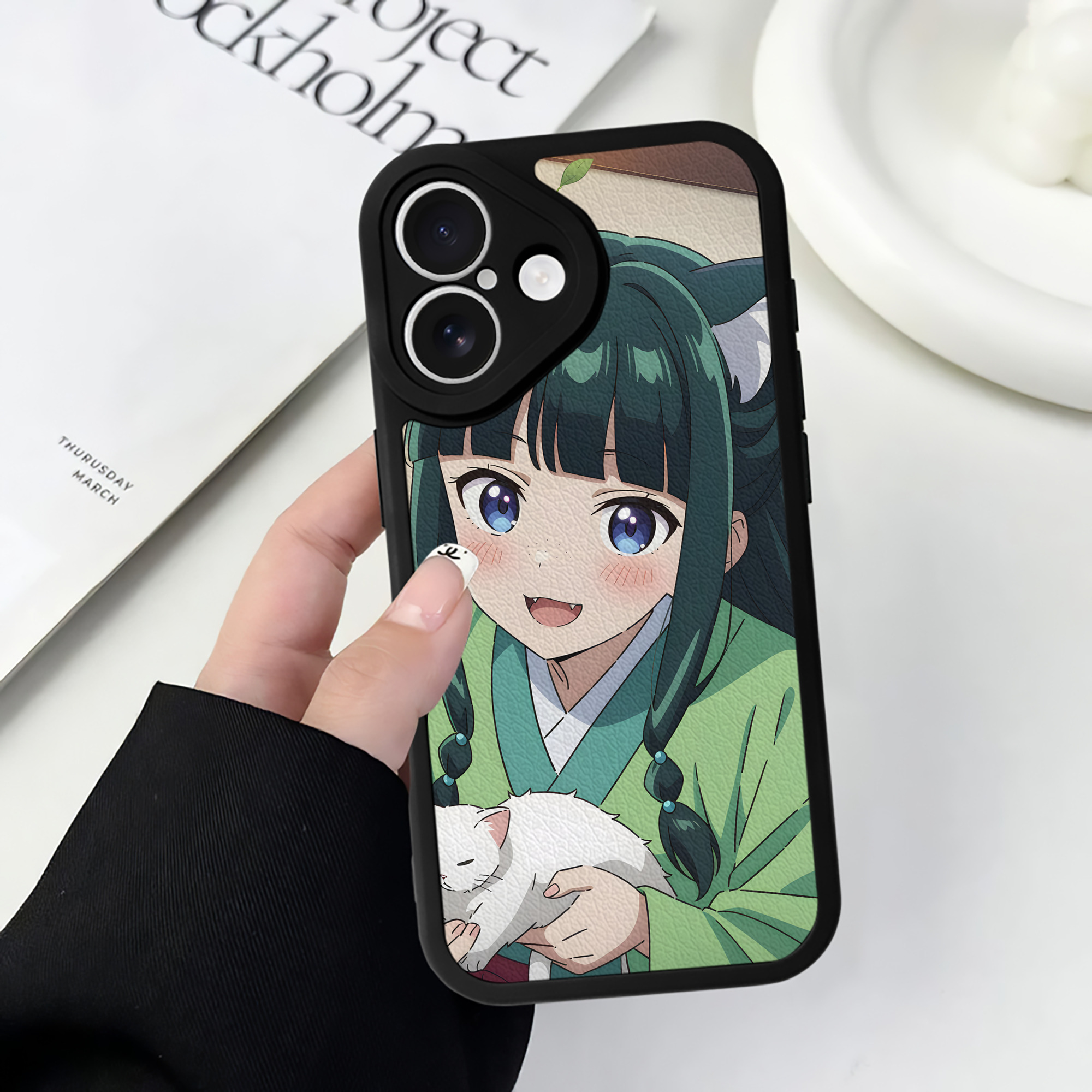 （画像用） 薬屋のひとりごと The Apothecary Diaries 【iPhone 16シリーズ対応】シリコンスマホケース（レザー調） 材質：シリコン